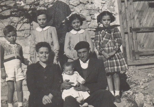 R-D 034 Familia Candelaria Albar - Francisco Subias e hijos 40s